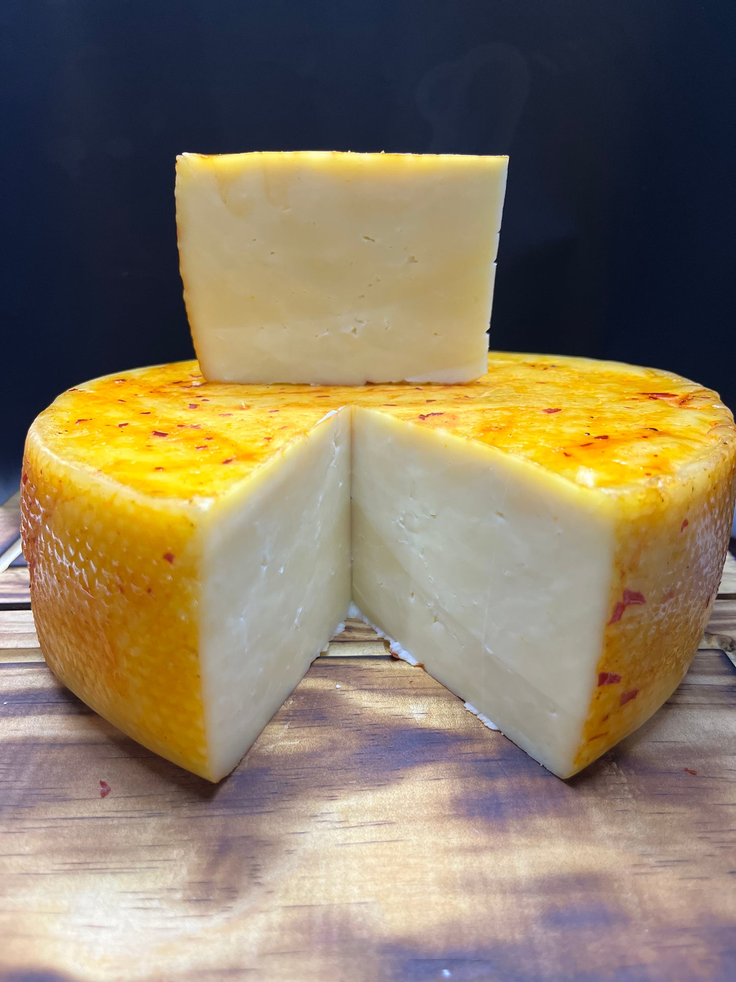 QUESO CHIHUAHUA ENCHILADO (1 kg)